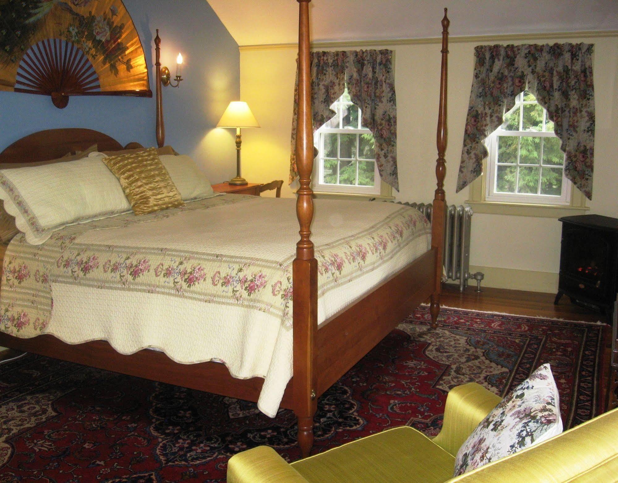 Centennial House Bed And Breakfast Northfield Exterior foto